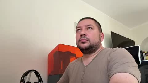 Oliver84 online show from 25, 5, 2026