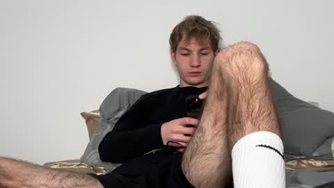 Snapshot of oliver_beck chatting on 5, 1, 2025 Oliver Beck online show from 5, 1, 2025