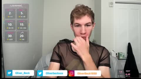 Snapshot of oliver_beck chatting on 12, 9, 2025 Oliver Beck online show from 12, 9, 2025