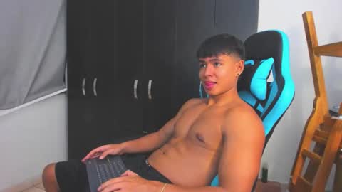 Oliver bray online show from 2, 12, 2025