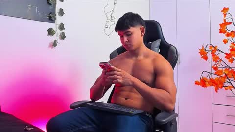 Snapshot of oliver_bray chatting on 7, 2, 2026 Oliver bray online show from 7, 2, 2026