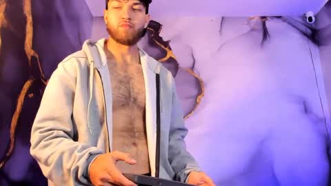 Oliver Dallas online show from 2, 4, 2026