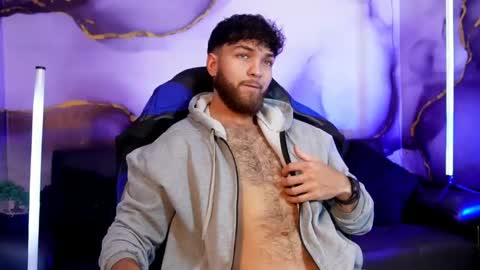Oliver Dallas online show from 14, 4, 2026