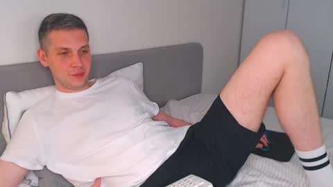 Snapshot of oliver_hort chatting on 28, 5, 2026 Oliver online show from 28, 5, 2026