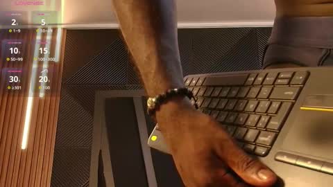 Snapshot of oliver_laurent_ chatting on 14, 4, 2026 OLIVER LAURENT online show from 14, 4, 2026