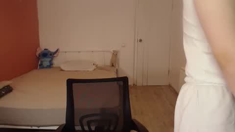 Oliver online show from 11, 11, 2025