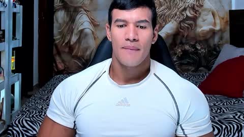 oliver_tommy online show from 3, 11, 2025