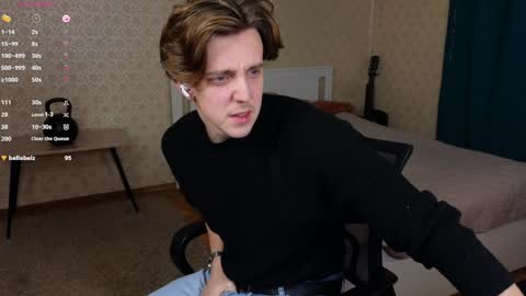 Snapshot of oliver_travis chatting on 17, 12, 2024 Oliver Evans online show from 17, 12, 2024