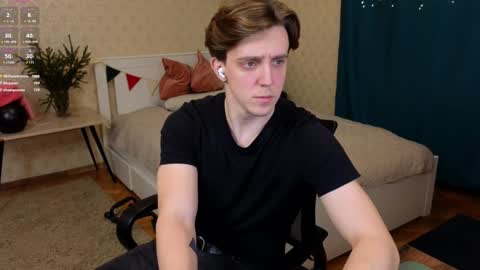 Snapshot of oliver_travis chatting on 9, 1, 2025 Oliver Evans online show from 9, 1, 2025