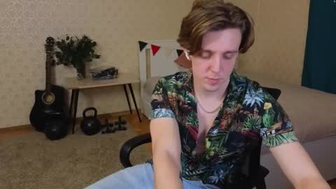 Snapshot of oliver_travis chatting on 16, 2, 2025 Oliver Evans online show from 16, 2, 2025