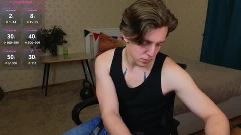 Snapshot of oliver_travis chatting on 15, 9, 2025 Oliver Evans online show from 15, 9, 2025