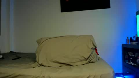 Oliver bennet online show from 21, 10, 2025