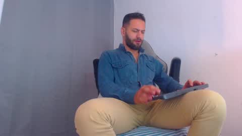 oliver online show from 30, 12, 2024