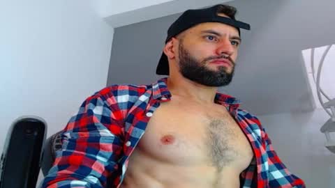 oliver online show from 8, 9, 2025