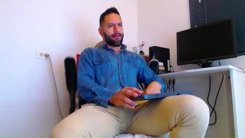 oliver online show from 7, 1, 2026