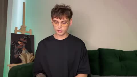 Snapshot of oliverlawrence chatting on 1, 7, 2026 oliverlawrence online show from 1, 7, 2026