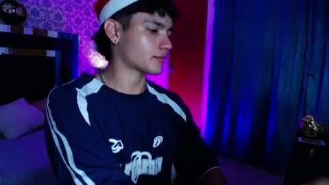 Snapshot of olivermorgan69 chatting on 19, 12, 2024 Oliver online show from 19, 12, 2024