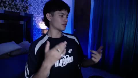 Snapshot of olivermorgan69 chatting on 3, 1, 2025 Oliver online show from 3, 1, 2025