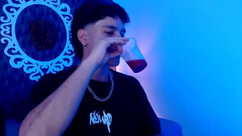 Snapshot of olivermorgan69 chatting on 12, 3, 2025 Oliver online show from 12, 3, 2025