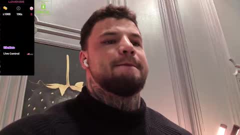 Snapshot of oliversport chatting on 27, 3, 2026 OliverSport online show from 27, 3, 2026