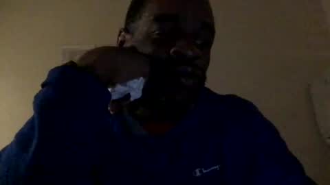 Snapshot of olivertwist1273 chatting on 12, 1, 2025 olivertwist1273 online show from 12, 1, 2025