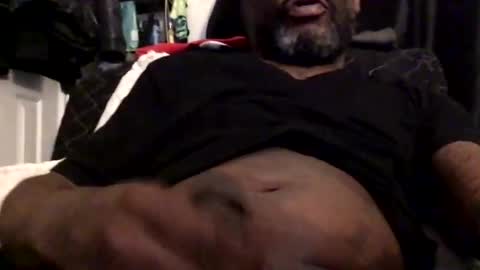 Snapshot of olivertwist1273 chatting on 15, 11, 2025 olivertwist1273 online show from 15, 11, 2025