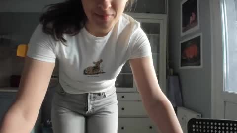 Snapshot of olivia__dream chatting on 5, 5, 2026 olivia__dream online show from 5, 5, 2026