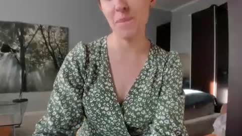 olivia__dream online show from 8, 6, 2026