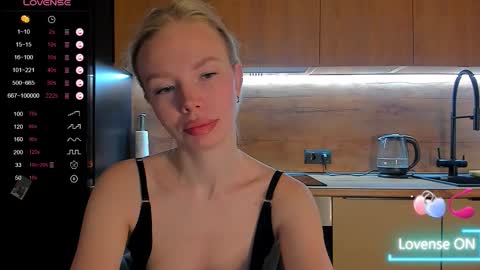 Snapshot of olivia_bells chatting on 30, 3, 2026 Olivia 3 online show from 30, 3, 2026