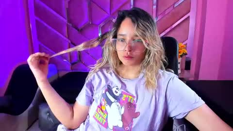  OLIVIA  online show from 11, 3, 2025