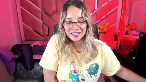  OLIVIA  online show from 21, 9, 2025