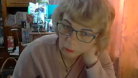 Olivia Mia online show from 18, 4, 2026