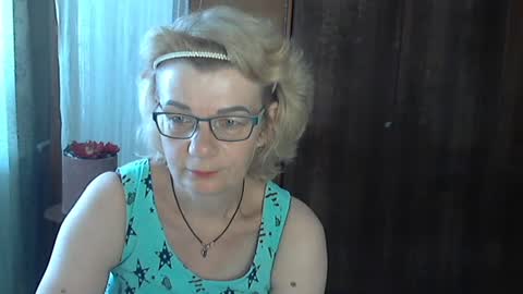 Snapshot of olivia_mia25 chatting on 16, 7, 2026 Olivia Mia online show from 16, 7, 2026
