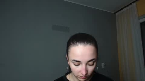 Snapshot of olivia_oliv chatting on 28, 4, 2026 Olivia online show from 28, 4, 2026