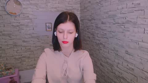Snapshot of olivia_red_ chatting on 14, 12, 2024 Olivia online show from 14, 12, 2024