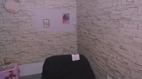 Snapshot of olivia_red_ chatting on 14, 12, 2024 Olivia online show from 14, 12, 2024
