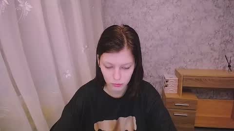 Snapshot of olivia_red_ chatting on 18, 12, 2024 Olivia online show from 18, 12, 2024