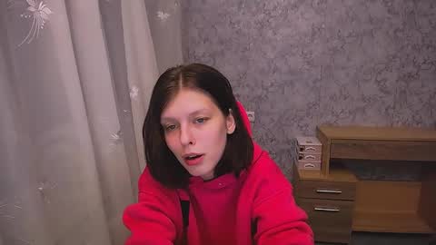 Snapshot of olivia_red_ chatting on 24, 12, 2024 Olivia online show from 24, 12, 2024