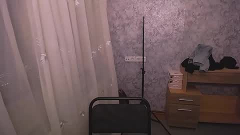 Snapshot of olivia_red_ chatting on 4, 1, 2025 Olivia online show from 4, 1, 2025