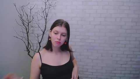 Snapshot of olivia_red_ chatting on 11, 1, 2025 Olivia online show from 11, 1, 2025