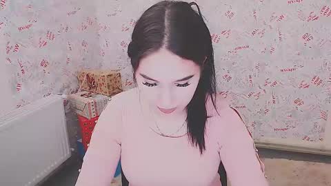 Snapshot of olivia_red_ chatting on 14, 2, 2025 Olivia online show from 14, 2, 2025
