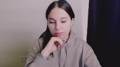 Snapshot of olivia_red_ chatting on 29, 9, 2025 Olivia online show from 29, 9, 2025