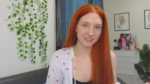  OLIVIA    online show from 21, 12, 2025