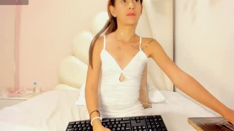 Olivia online show from 16, 2, 2025