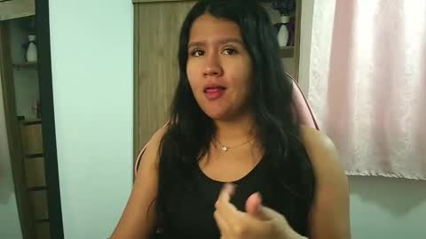 Olivia online show from 28, 11, 2025