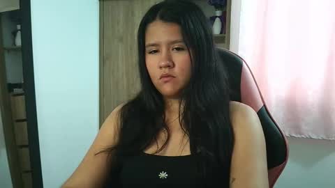 Olivia online show from 4, 12, 2025