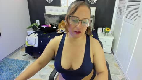 Snapshot of olivia_willd chatting on 12, 12, 2024 olivia online show from 12, 12, 2024