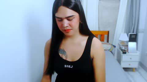 olivia_xxo online show from 15, 7, 2026