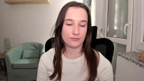 Snapshot of oliviaaa2003 chatting on 13, 2, 2025 Oliwiaa2004 online show from 13, 2, 2025