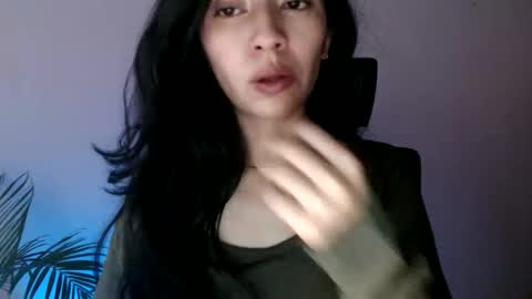 oliviaaa__ online show from 17, 3, 2026